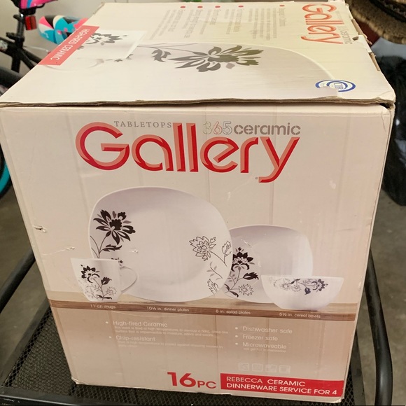 16 piece Dish - Picture 2 of 2